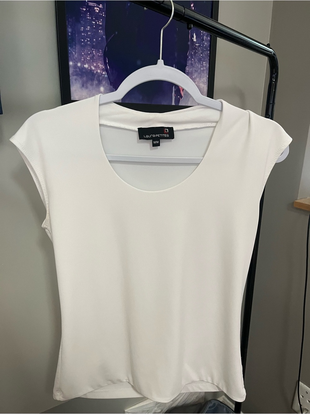 White Cap-Sleeve Scoop Neck Blouse - Laura Petites